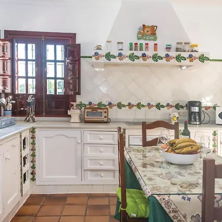 Holiday home 7 Bedroom In *