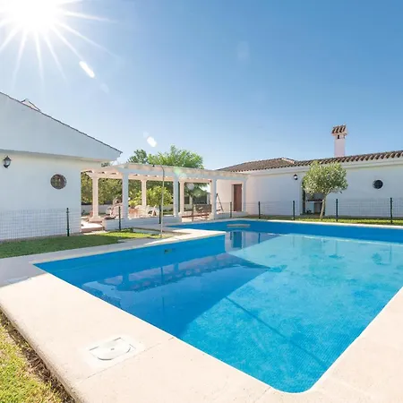 7 Bedroom In